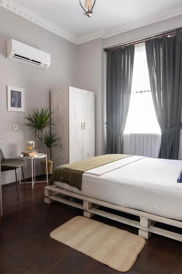 Hostel In House Hotel&Hostel Konak